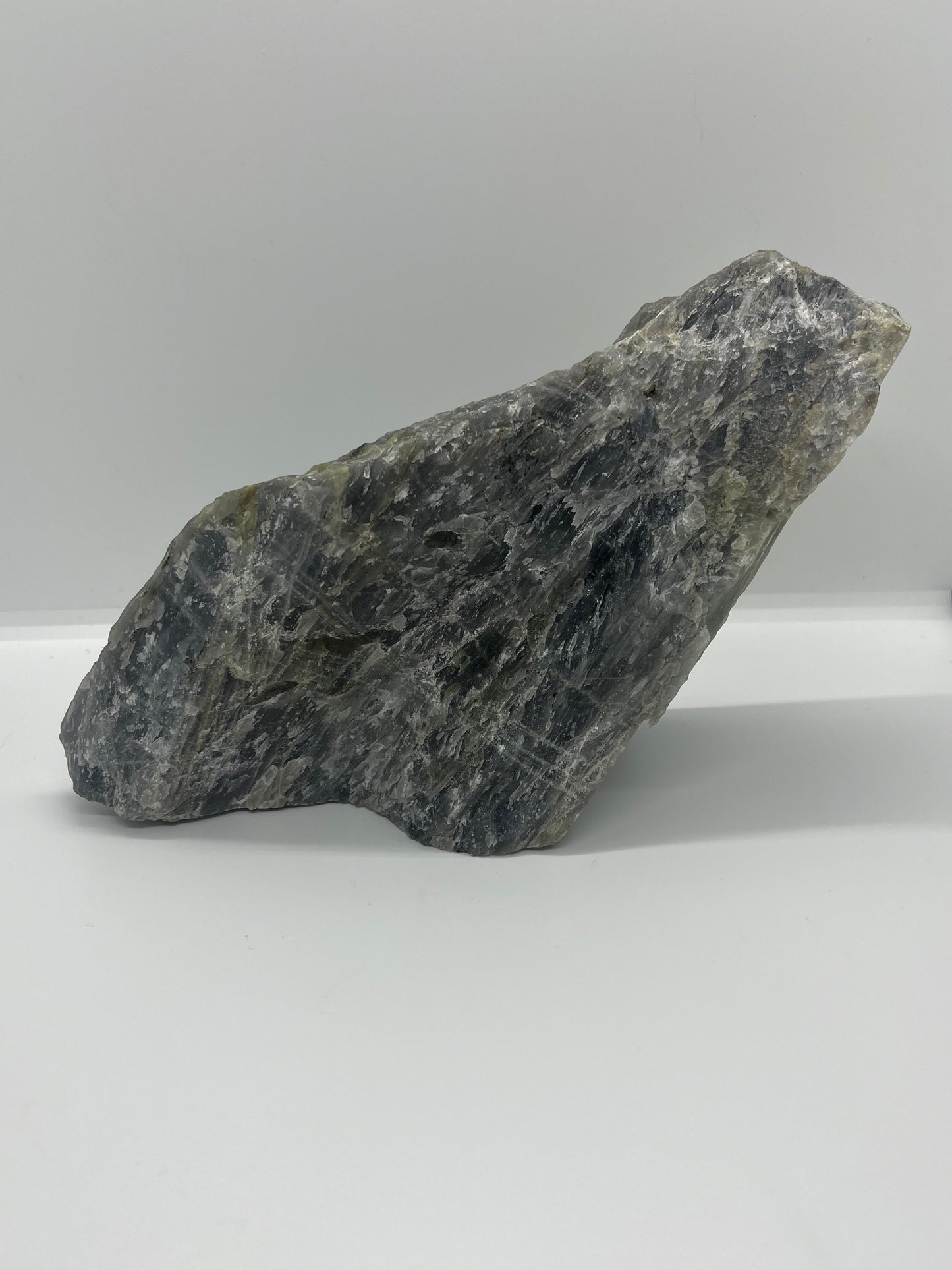 Labradorite Violette